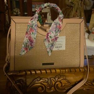 Liz Claiborne LC REINA SATCHEL